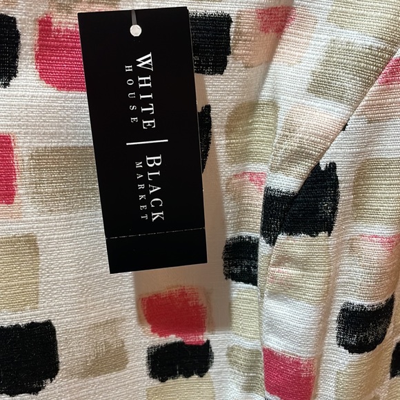 V-neck sleeveless dress - Picture 3 of 5